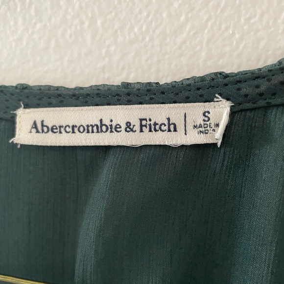 Abercrombie & Fitch Dark Green Smocked Blouse - Picture 2 of 4
